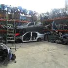 Immagine 1 azienda AUTODEMOLIZIONI GAMBERTOGLIO DI LUCA GAMBERTOGLIO Veicoli in Barca