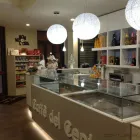 Immagine 1 azienda CAFFE' DEL CENTRO SNC DI CAVALLARI NATALINA E C. Gelateria in Formigine MO