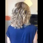 Immagine 3 azienda CRYSTAL PARRUCCHIERI Servizi di bellezza in Castel Maggiore BO