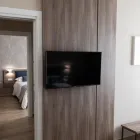 Immagine 3 azienda FAMALU APARTMENTS Viaggi e turismo in Napoli