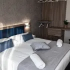 Immagine 8 azienda FAMALU APARTMENTS Viaggi e turismo in Napoli