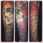 Immagine 3 azienda FUNKY CORNER TATTOO DI PARACCHINO ALESSIO Tatuaggio e piercing in Varese