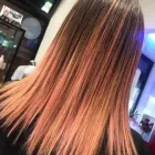 Immagine 4 azienda GLAMOUR DI CLAUDIA MARZIALE Servizi di bellezza in Pisa