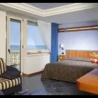 Immagine 1 azienda HOTEL ANCORA Viaggi e turismo in Rimini