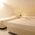 Immagine 2 azienda HOTEL EROS RESIDENCE Viaggi e turismo in Cervia RA