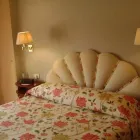 Immagine 8 azienda INGLESE STEFANO TAPPEZZERIA IN STOFFA Tessuti e materiali tessili in Torino