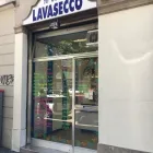 Immagine 7 azienda LAVASECCO 1 H SOLAR Tintorie in Milano