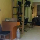 Immagine 4 azienda MEGI HAIR PARRUCCHIERI DI BUONVIAGGIO MELISSA Servizi di bellezza in Ancona