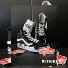 Immagine 5 azienda OFFSIDE NAPOLI Shopping e acquisti in Napoli