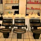 Immagine 2 azienda PARRUCCHIERI MB Servizi di bellezza in Bologna