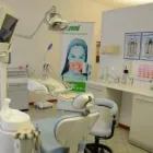 Immagine 1 azienda STUDIO DENTISTICO DOTT. MARIO NICOLAI Salute in Falconara Marittima AN