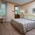 Immagine 1 azienda VIP'S MOTEL **** Viaggi e turismo in Lonato Del Garda BS