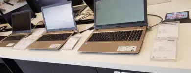 Immagine 5 azienda ALEX COMPUTER - ASUS POINT Sport e tempo libero in Torino