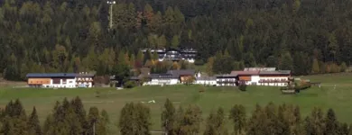 Immagine 6 azienda ALPEN HOTEL RATSBERG MONTE ROTA - RISTORANTE Viaggi e turismo in Dobbiaco BZ