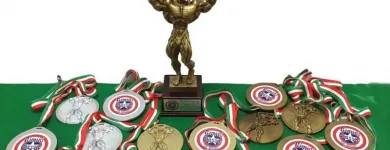 Immagine 8 azienda ASSO DI COPPE Trofei e distintivi in Taranto