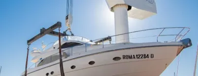 Immagine 7 azienda BLUE DOLPHIN MARINA Viaggi e turismo in Fiumicino RM