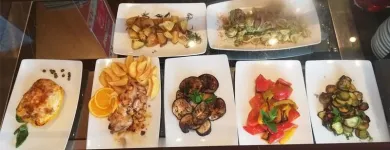 Immagine 7 azienda CAFFETTERIA GRAND CAFE' J&N Ristorante in Taranto