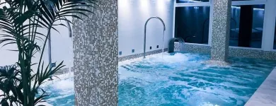 Immagine 3 azienda CAMPANA & OTTAVIANI PISCINE Immobiliare e ristrutturazioni in Bellaria-Igea Marina RN