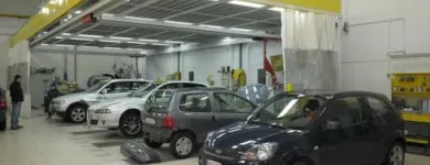 Immagine 1 azienda CARROZZERIA CL Veicoli in Montichiari BS
