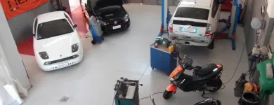 Immagine 4 azienda CARROZZERIA RD SERVICE Vendita e riparazione parabrezza in Nichelino TO