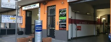 Immagine 6 azienda CENTRAL CAR OFFICINA REVISIONI AUTO GOMMISTA ELETTRAUTO Veicoli in San Giovanni La Punta CT