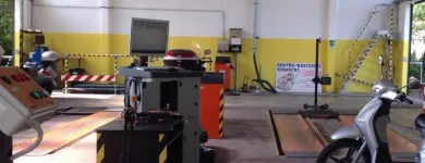 Immagine 1 azienda CENTRO REVISIONI SIGHIERI Veicoli in Pisa