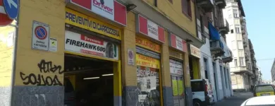 Immagine 2 azienda DI CAROLO ALESSANDRO - PNEUMATICI REVISIONI AUTORIPARAZIONI Veicoli in Torino