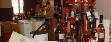 Immagine 1 azienda ENOTECA DIVINO INVINO Negozio di vini in Gallarate VA