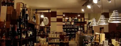 Immagine 7 azienda ENOTECA DIVINO INVINO Negozio di vini in Gallarate VA