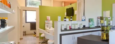 Immagine 2 azienda ESTETICA SOLARIUM NATURALSKIN Shopping e acquisti in Porretta Terme BO