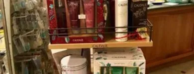 Immagine 7 azienda FARMACIA CORTES MELIS Shopping e acquisti in Monserrato CA