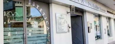 Immagine 1 azienda FARMACIA DELLO IACOVO DR. COSIMO Shopping e acquisti in Casoria NA