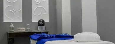 Immagine 4 azienda FARMACIA DELLO IACOVO DR. COSIMO Shopping e acquisti in Casoria NA