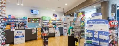 Immagine 2 azienda FARMACIA DR. LANZANI DELLA DR.SSA CAROLINA Shopping e acquisti in Brescia