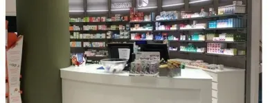 Immagine 4 azienda FARMACIA FUSI Shopping e acquisti in Cantù