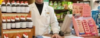 Immagine 4 azienda FARMACIA GIULIO CESARE Shopping e acquisti in Roma