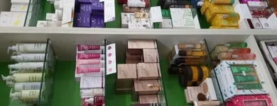 Immagine 4 azienda FARMACIA PIEGARI SNC Shopping e acquisti in Molina Di Quosa PI