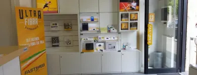 Immagine 11 azienda FASTWEB STORE Servizi professionali in Latina