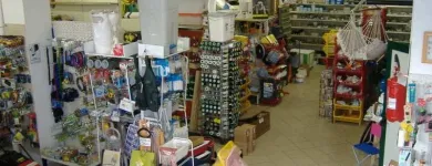 Immagine 2 azienda FERRAMENTA BUINI Shopping e acquisti in Ferrara