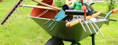 Immagine 1 azienda FERRAMENTA NATALE Shopping e acquisti in Samarate VA