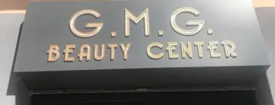 Immagine 5 azienda GMG NAILS BEAUTY CENTER Servizi di bellezza in Napoli