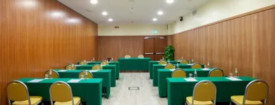 Immagine 19 azienda HOLIDAY INN CAGLIARI Viaggi e turismo in Cagliari