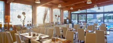 Immagine 20 azienda HOLIDAY INN CAGLIARI Viaggi e turismo in Cagliari