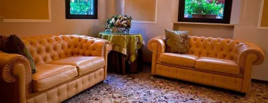 Immagine 2 azienda HOTEL CASTELLO Viaggi e turismo in Modena