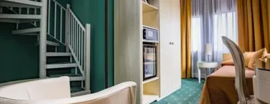 Immagine 4 azienda HOTEL CASTELLO Viaggi e turismo in Modena