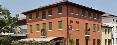Immagine 6 azienda HOTEL LOCANDA AL SOLE Viaggi e turismo in Castello Di Godego TV