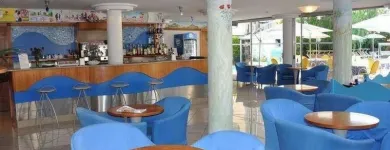 Immagine 2 azienda HOTEL TRE ROSE Viaggi e turismo in Riccione RN
