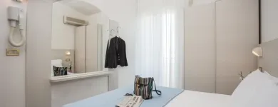 Immagine 7 azienda HOTEL TRE ROSE Viaggi e turismo in Riccione RN