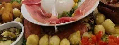 Immagine 4 azienda I SAPORI DEL SUD RISTORANTE PIZZERIA Sala per banchetti in Pozzuoli NA