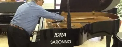 Immagine 3 azienda IDRA PIANOFORTI Shopping e acquisti in Saronno VA
